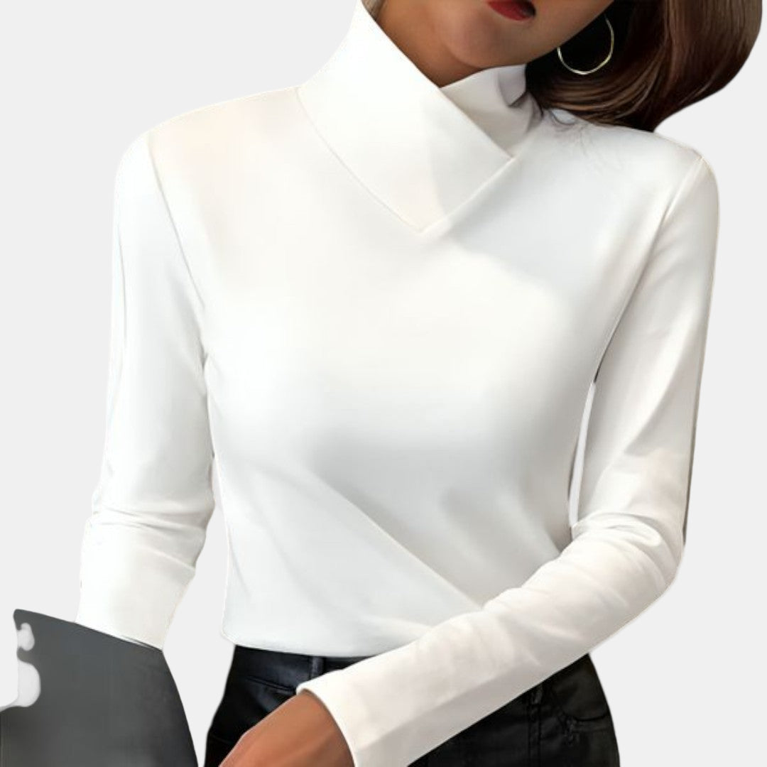 Ayla | Elegant Turtleneck Fit