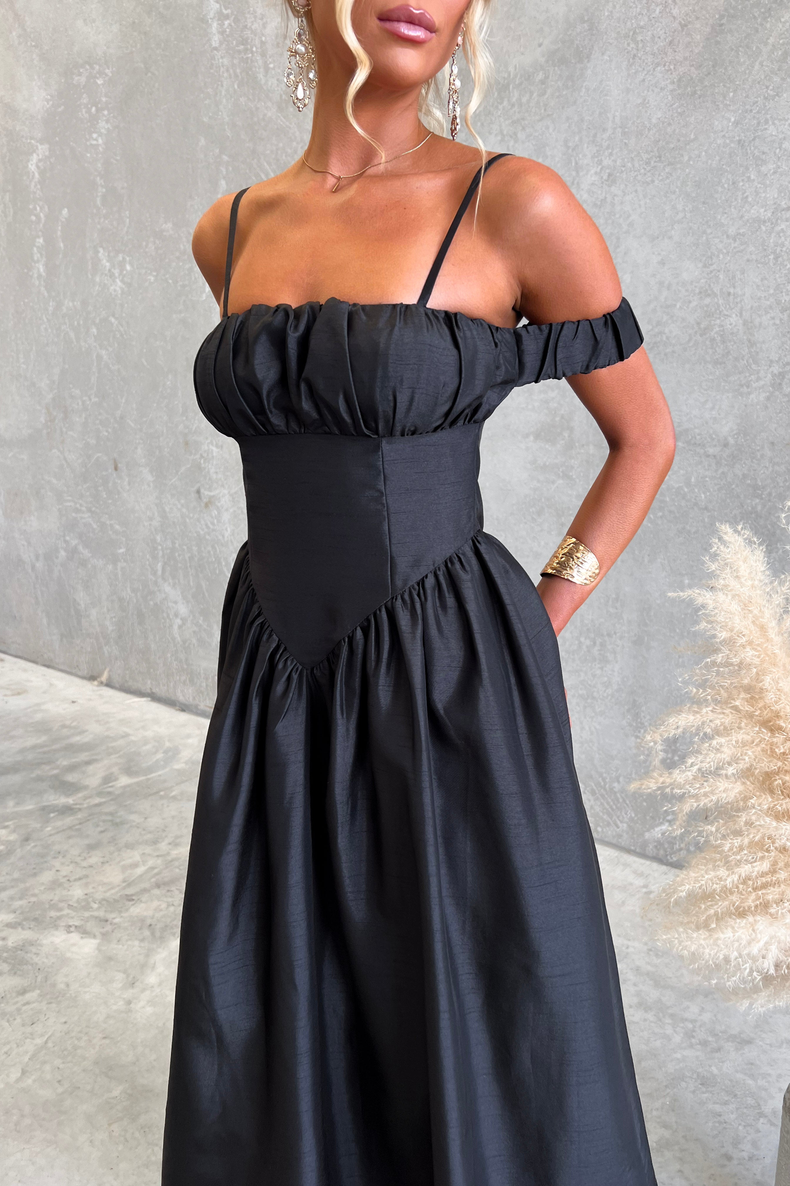 Bella™ | Undeniable Maxi Dress