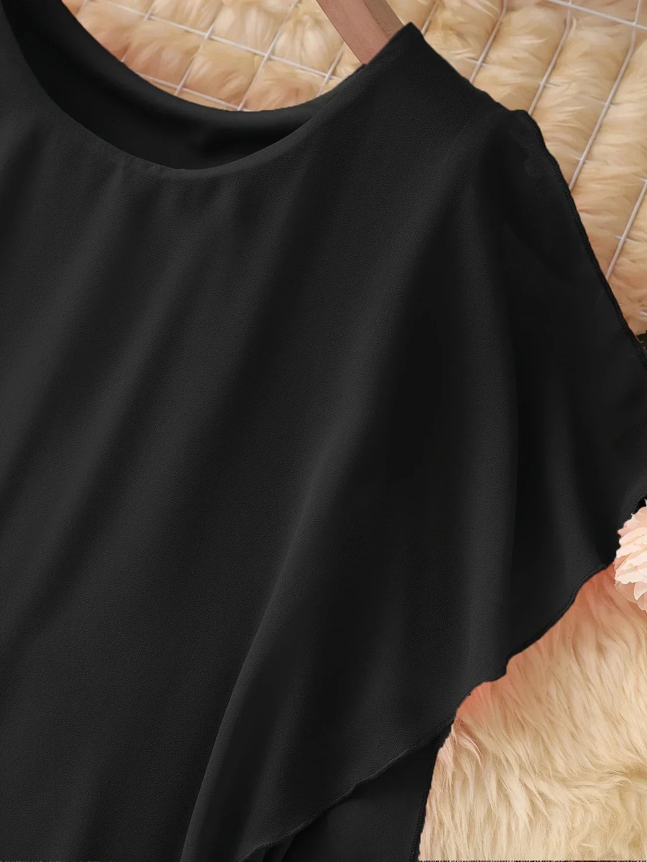 ADDIE | TIDSLÖS ÄRMLESS MIDI KLÄDNAD