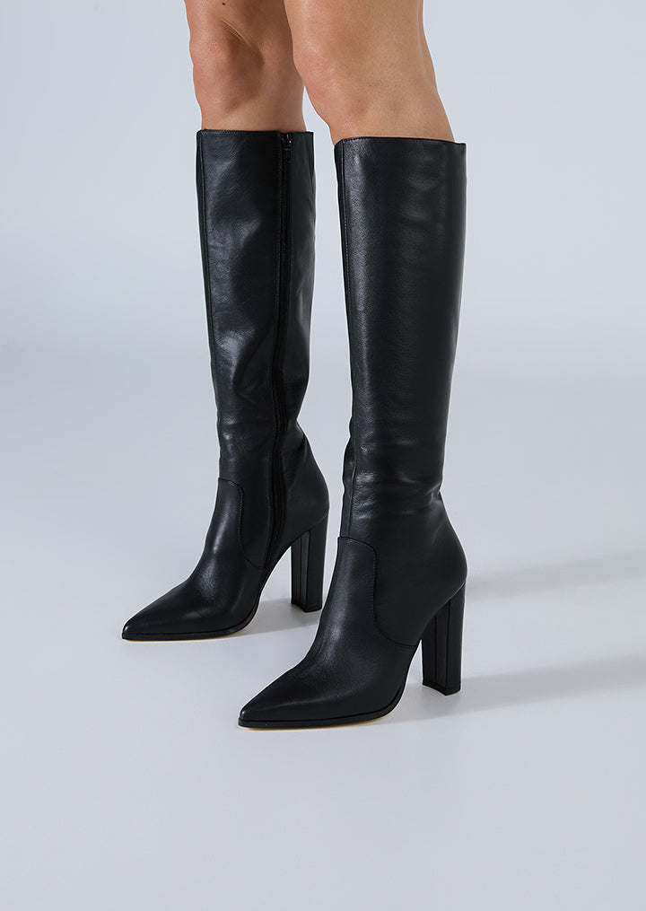 Mode™ | Lucille Black Venice
